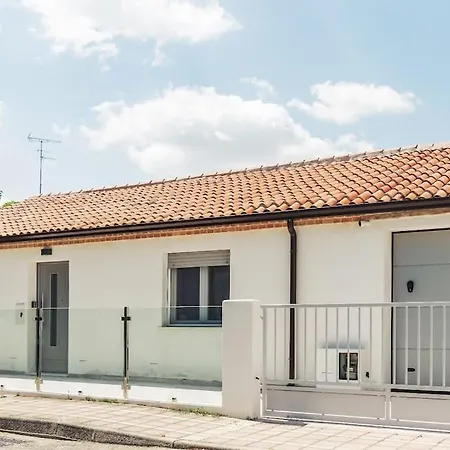 Villino In Centro Con Cortile Interno, Wifi E Aria Condizionata Codigoro