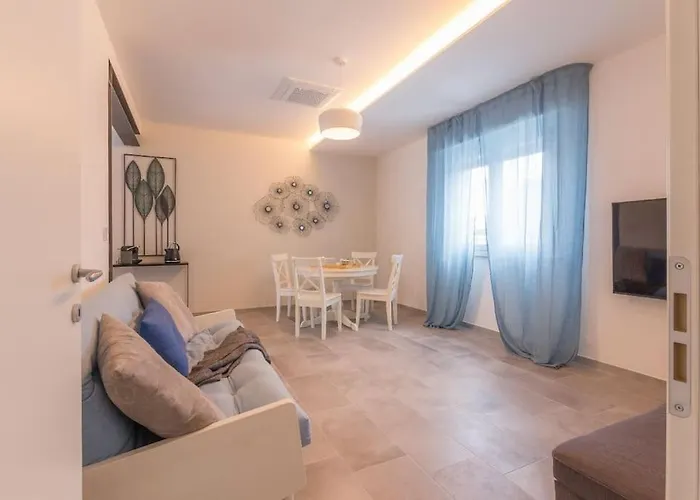 Villino In Centro Con Cortile Interno, Wifi E Aria Condizionata コディゴーロ