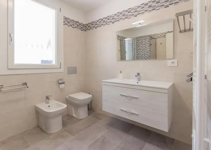 Villino In Centro Con Cortile Interno, Wifi E Aria Condizionata * コディゴーロ