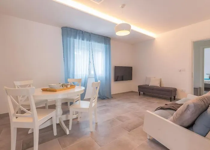 Villino In Centro Con Cortile Interno, Wifi E Aria Condizionata קודיגורו