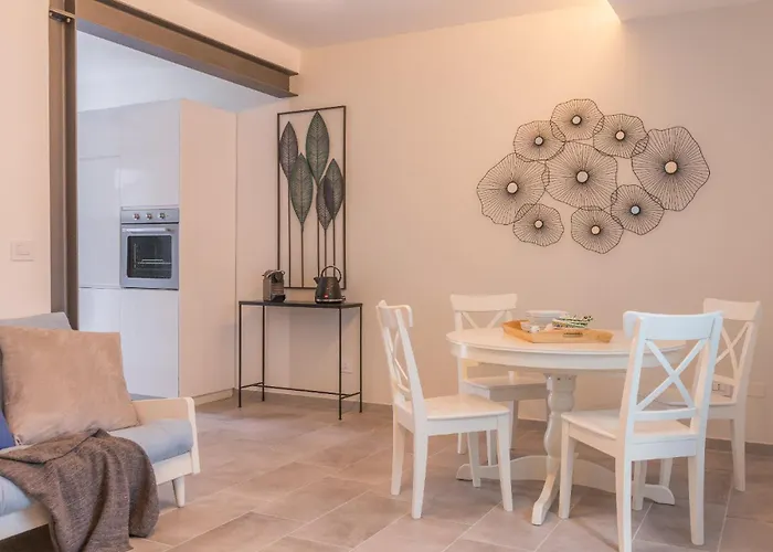 Villino In Centro Con Cortile Interno, Wifi E Aria Condizionata